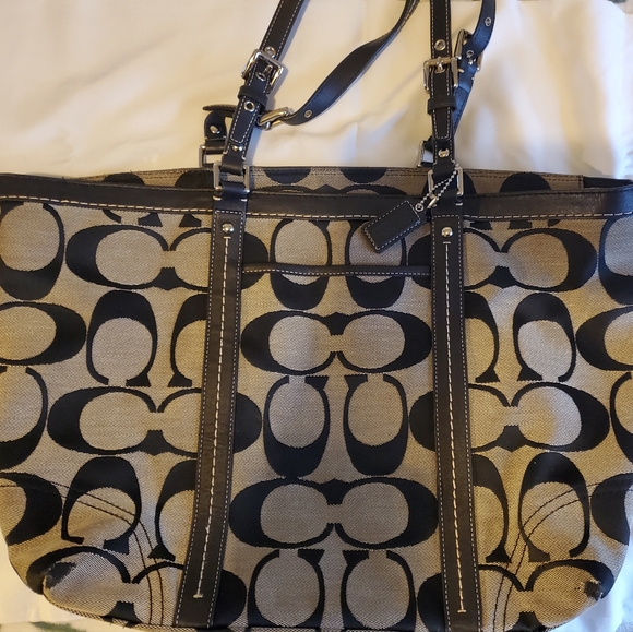 Coach Bags Vintage Large Coach Bag Poshmark